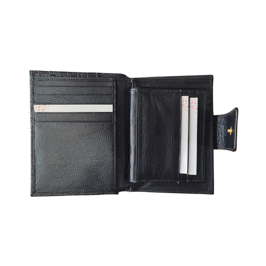 Billetera porta pasaporte en cuero color negro combinado con folia y cuero liso Ragazza