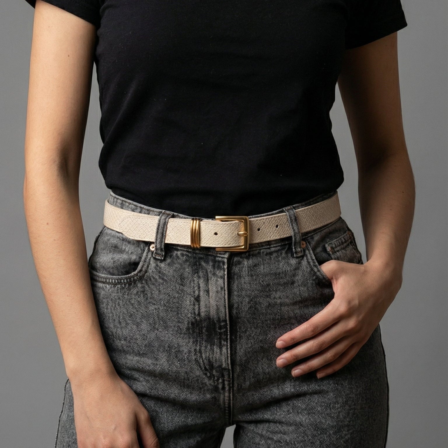 CLASSIC EN CUERO BEIGE - RagazzaBolsos