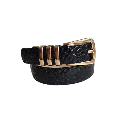 Cinturon para mujer en cuero color negro con herrajes dorados