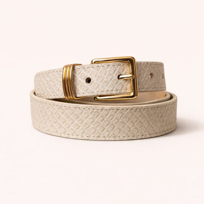 Cinturon para mujer en cuero color Beige con herrajes importados