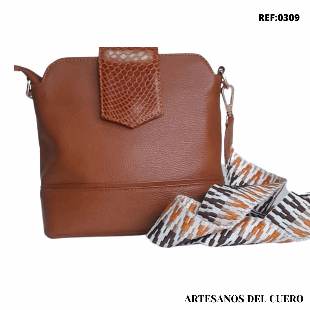 Manos libres de mujer color miel elaborado en cuero genuino. Referencia 0309- RagazzaBolsos